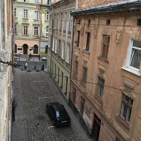 Ok Yana Zhyzhky Apartment