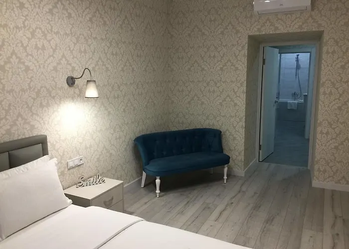 Ok Yana Zhyzhky * Λβιβ